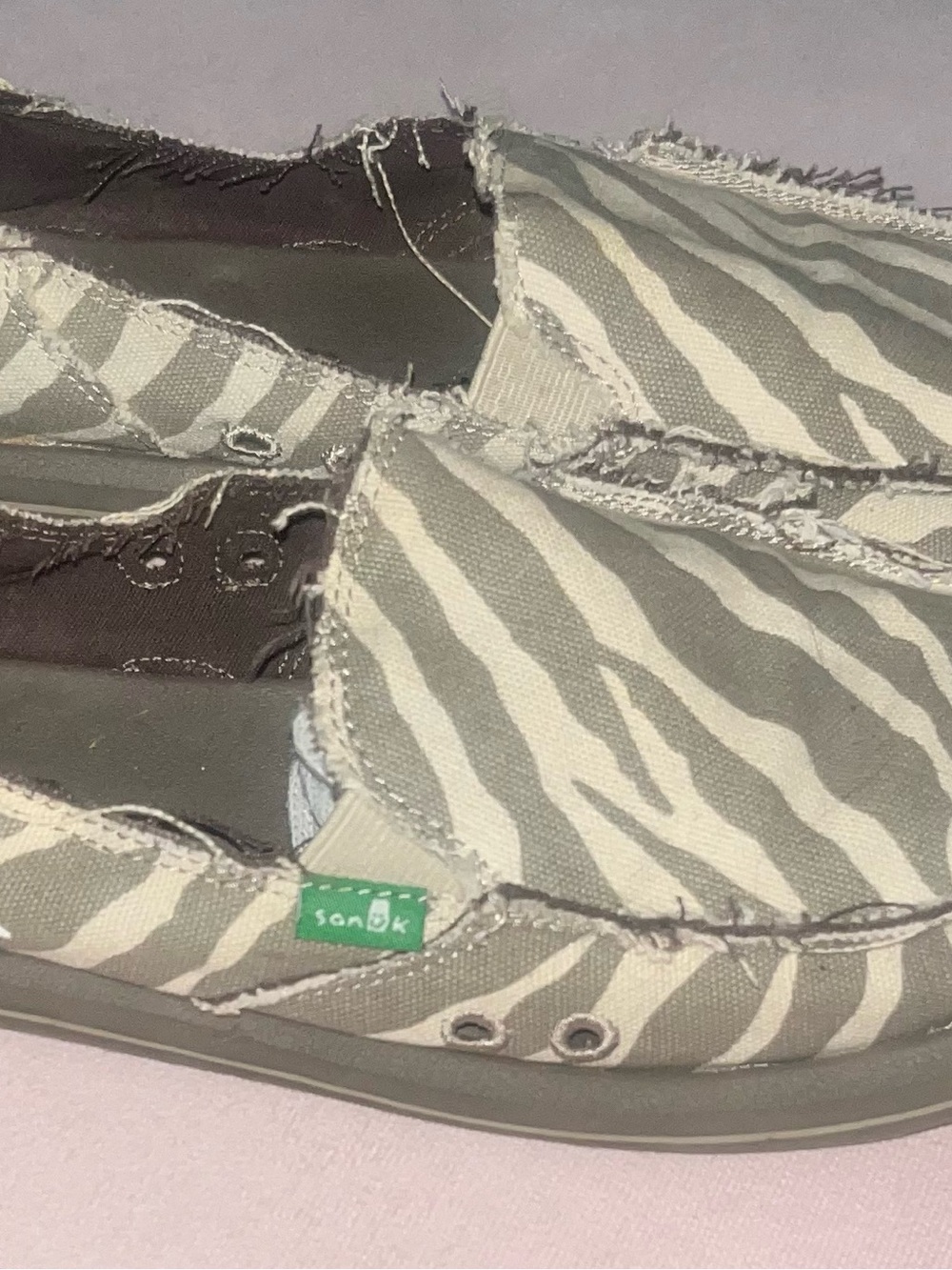 Sanuk Women's Gray and White Zebra Print Slip-On Moccasins